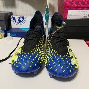 Adidas Predator Freak.1 MID CUT size 9 US